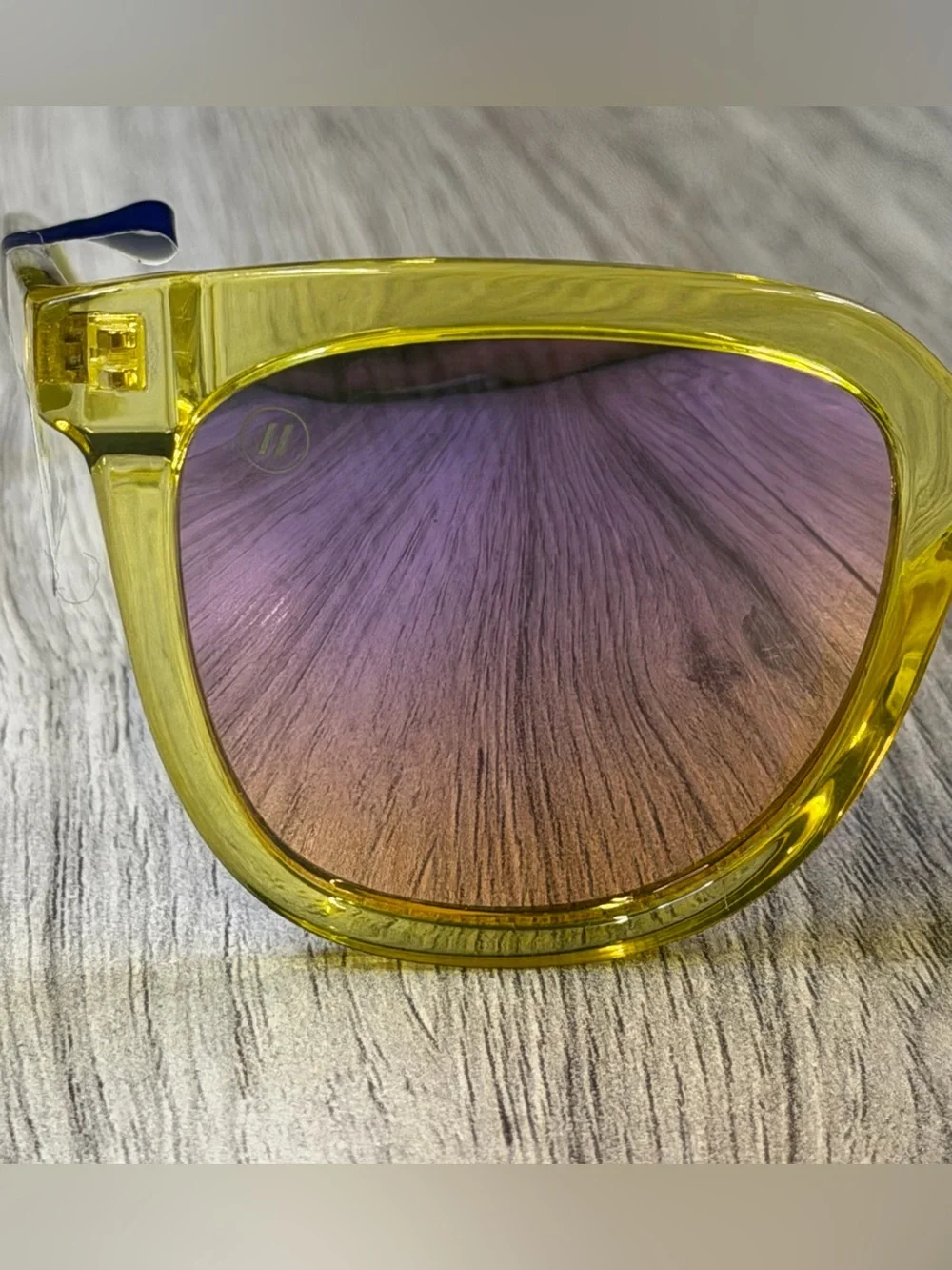 Blenders Eyewear Grove Spark Lime Polarized Sunglasses Crystal Neon Yellow NEW